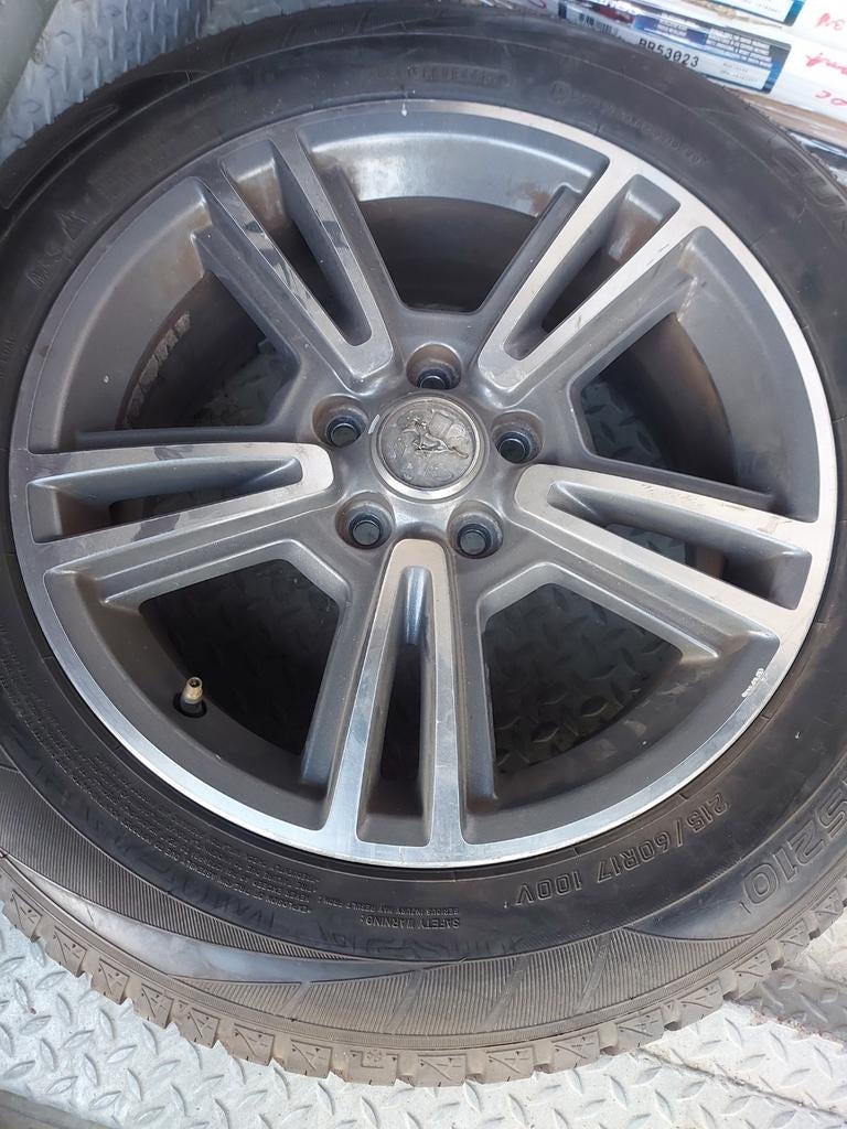 Jantes mustang, Autos : Pièces & Accessoires, Enlèvement ou Envoi, Pneu(s)