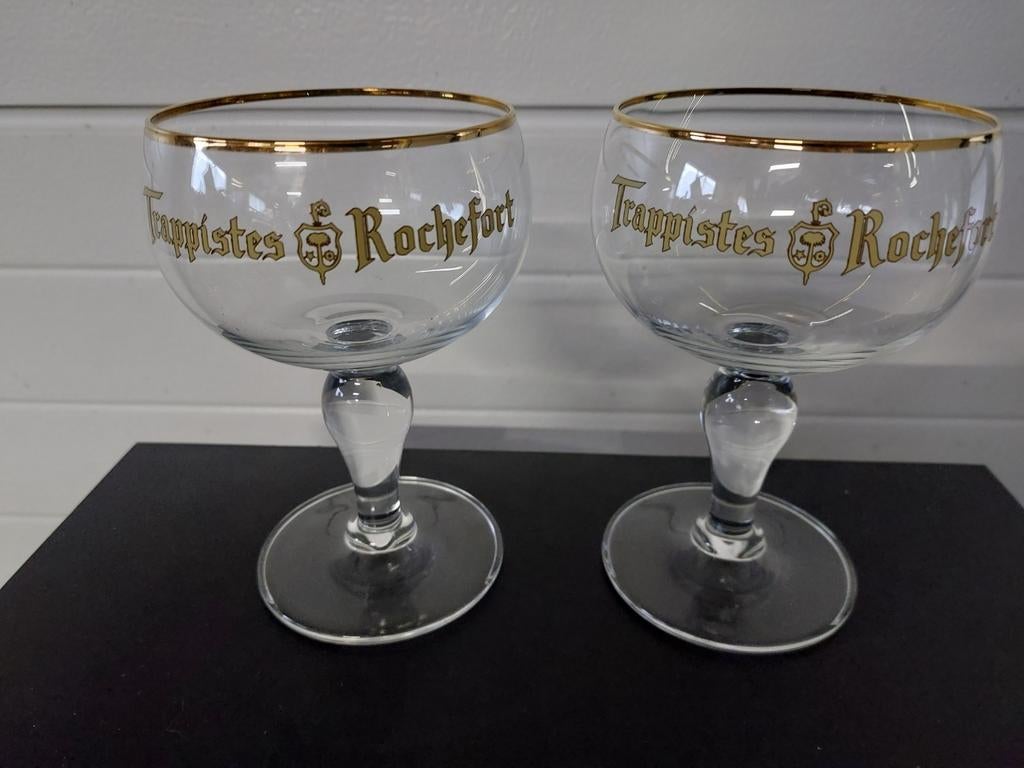 Oude bierglazen trappistes rochefort, Verzamelen, Biermerken, Ophalen of Verzenden, Zo goed als nieuw, Glas of Glazen, Overige merken