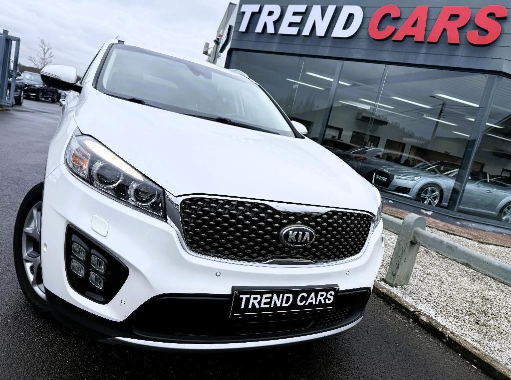 KIA SORENTO 2.2 CRDi AWD 7PL CAM 360 CUIR AUT KEYLES CARPLAY, Autos, Kia, Cuir, Achat, 174 g/km, Euro 6
