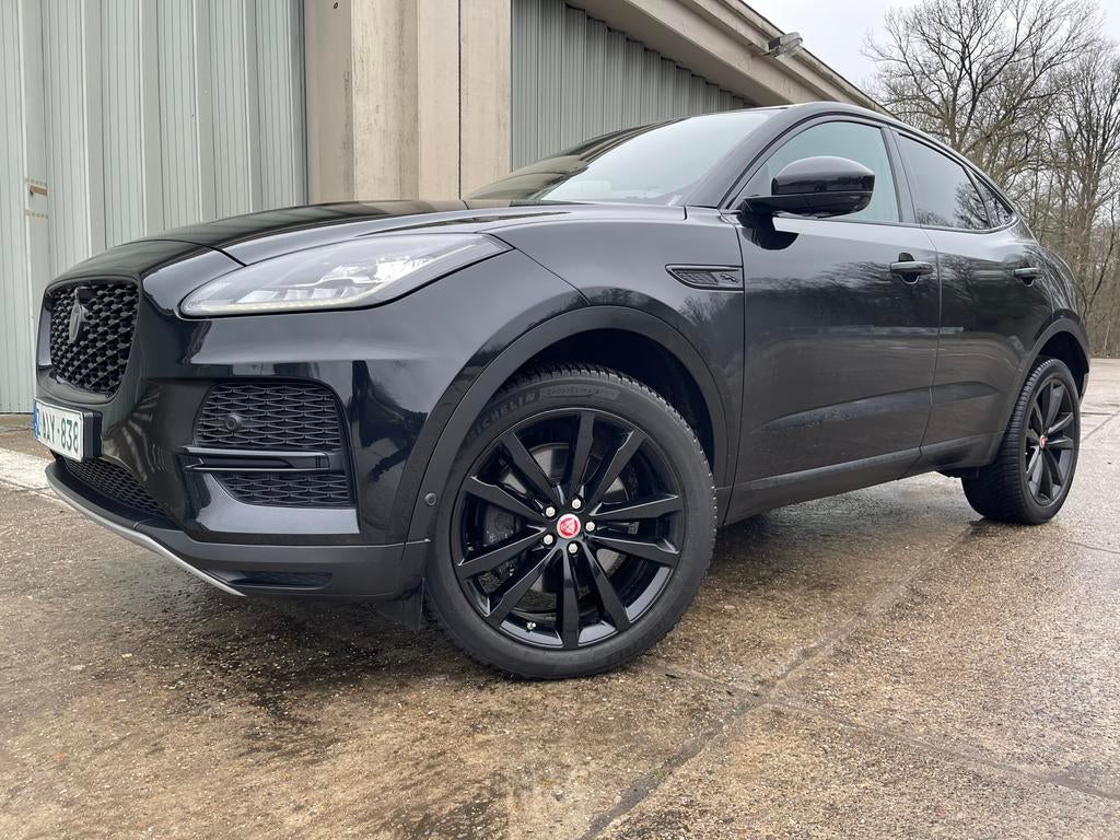 E pace P200 S AWD Benzine+Elektrisch 200pk AUTOMAAT!!!!!!, Auto's, Automaat, 4 cilinders, Zwart, Leder