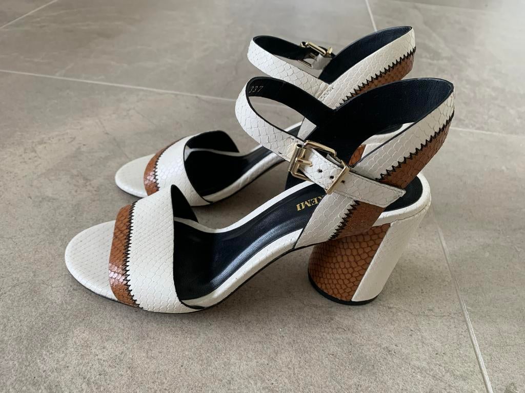 Chaussures Bruno Premi taille 39, Neuf, Enlèvement ou Envoi, Bruno Premi, Autres couleurs