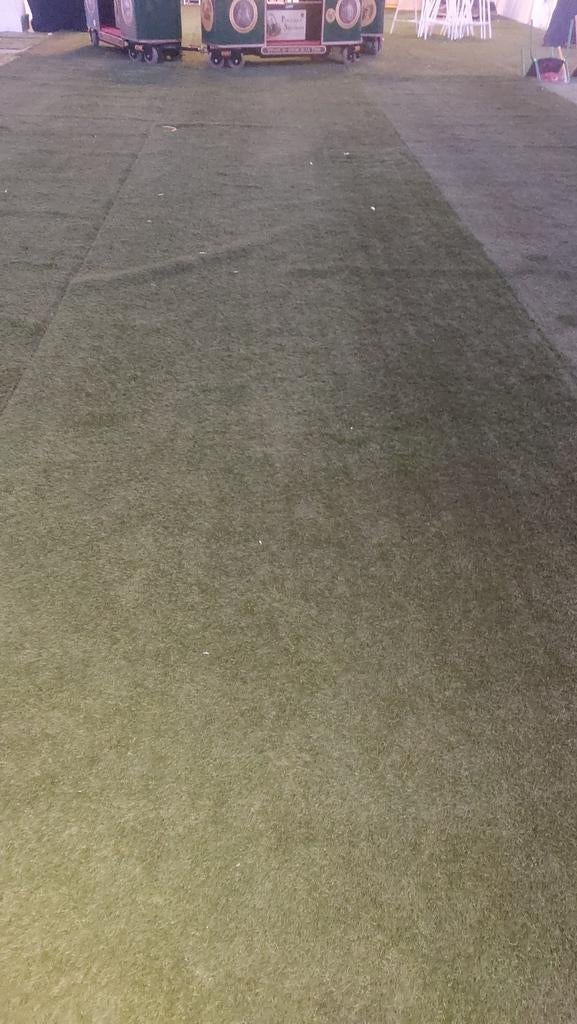 200 m2 de gazon artificielle de haute qualités, Enlèvement
