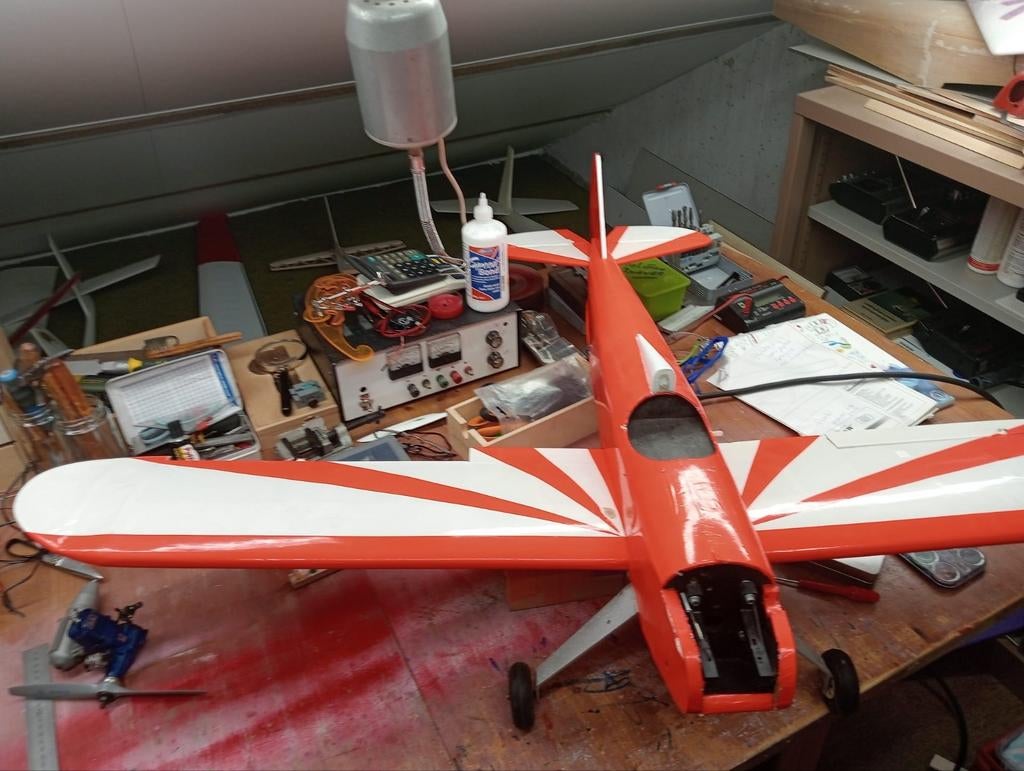 Avion radiocommandé à bas étage avec moteur OS MAX LA40, Hobby & Loisirs créatifs, Enlèvement, Utilisé