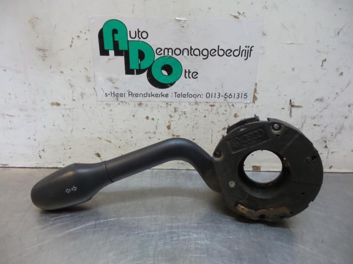 Commutateur feu clignotant d'un Volkswagen Caddy (Caddy 95-), Volkswagen, -, 3 mois de garantie, Utilisé