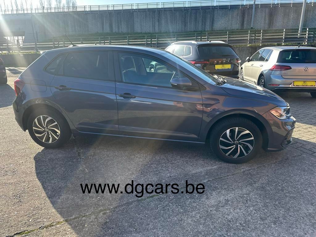 Volkswagen Polo 80 pk   !! 32.000 km !! , CarPlay, Cruise Ct, Auto's, Volkswagen, Voorwielaandrijving, Euro 6, Leder, Handgeschakeld