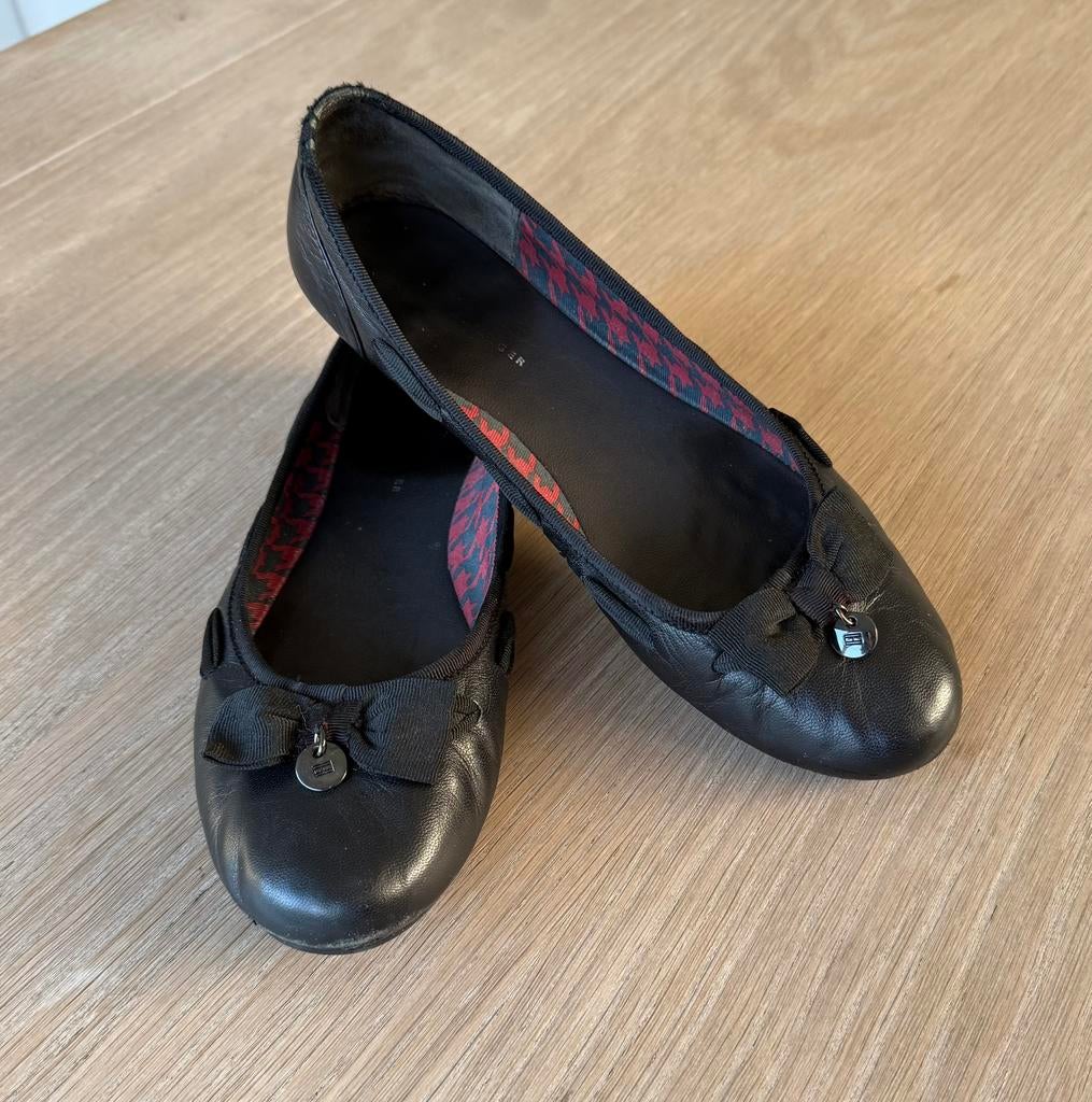 Ballerina’s Tommy Hilfiger, Zwart, Zo goed als nieuw, Ballerina's, Ophalen of Verzenden