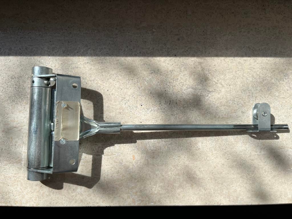 Deurpomp, Gebruikt, Binnendeur, Ophalen of Verzenden, Metaal