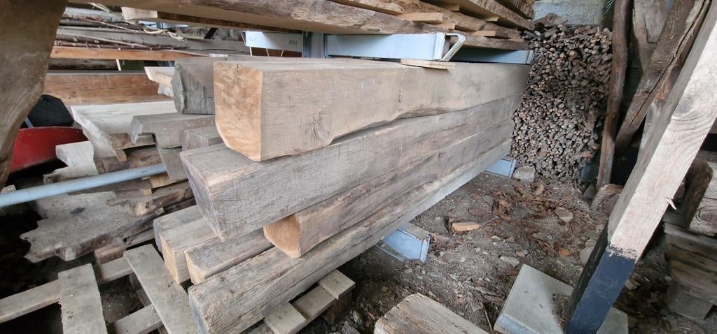 Poutres en chêne massif – séchage naturel 20 ans, Enlèvement
