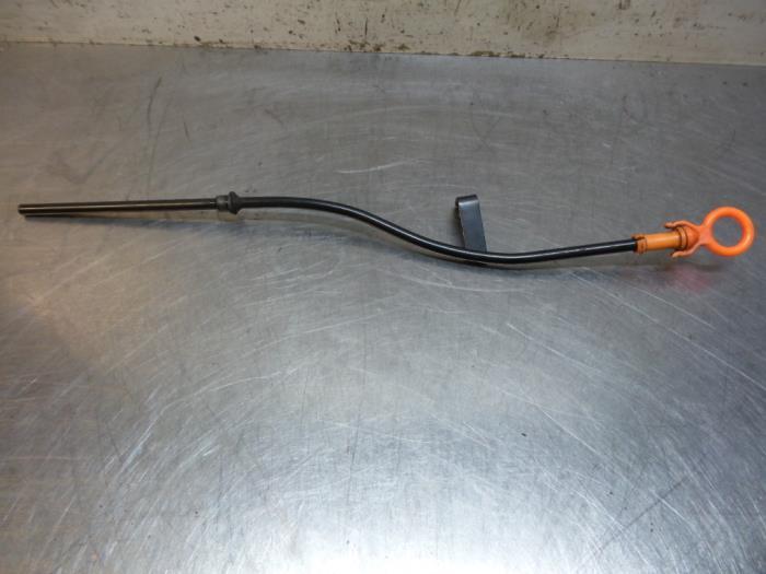 Olie Peilstok van een Volkswagen Fox (Fox 05-), Auto-onderdelen, Motor en Toebehoren, Volkswagen, Gebruikt, 3 maanden garantie