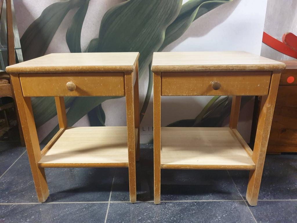 Vintage 2 eiken kastjes, Huis en Inrichting, Slaapkamer | Nachtkastjes, Ophalen