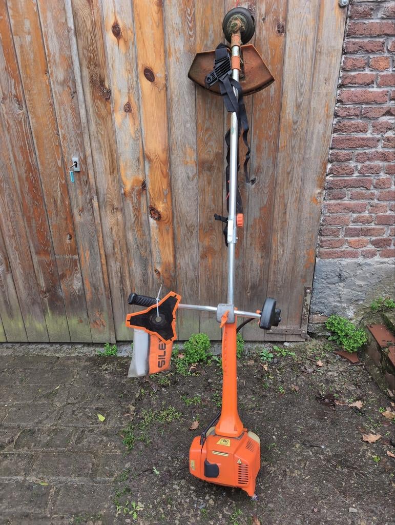 Débroussailleuse Silex, Enlèvement, Utilisé, 10 à 30 cm, Essence