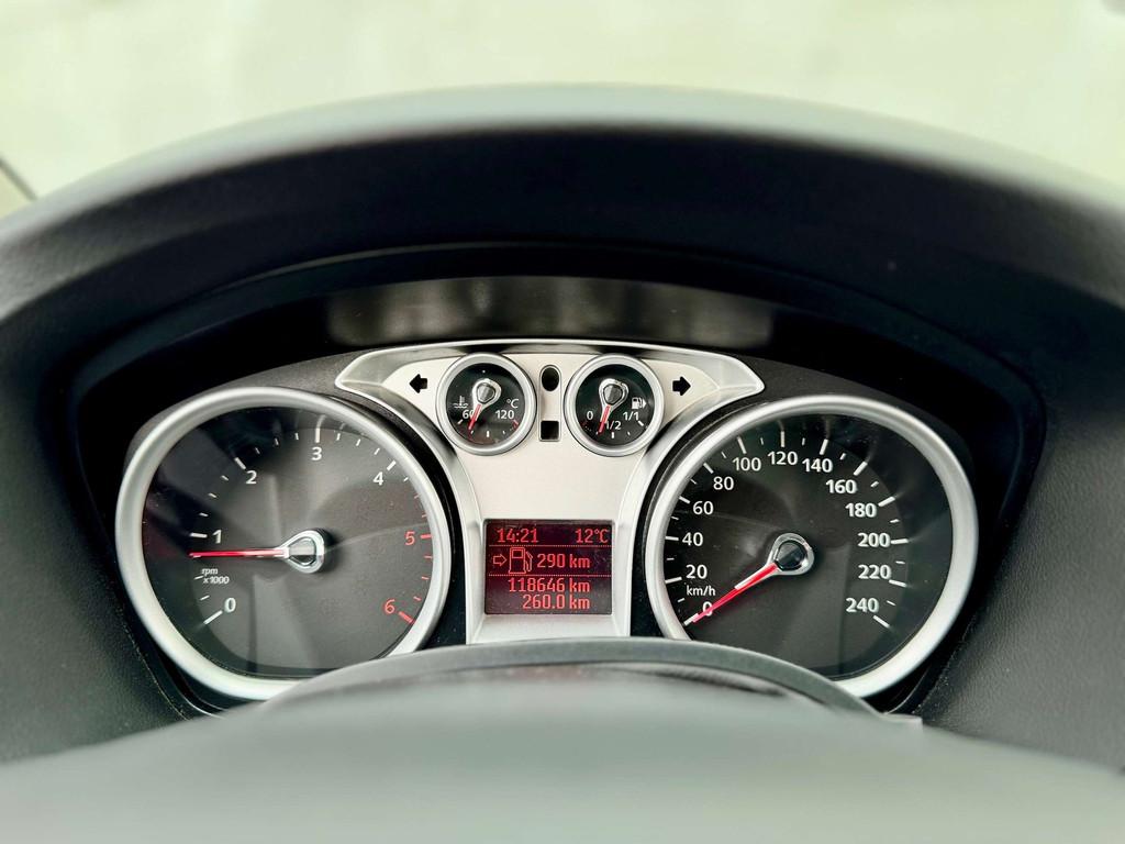 Ford Focus Focus 1.6 TDCi Ambiente DPF, Auto's, Ford, Focus, Euro 5, Stof, Gebruikt