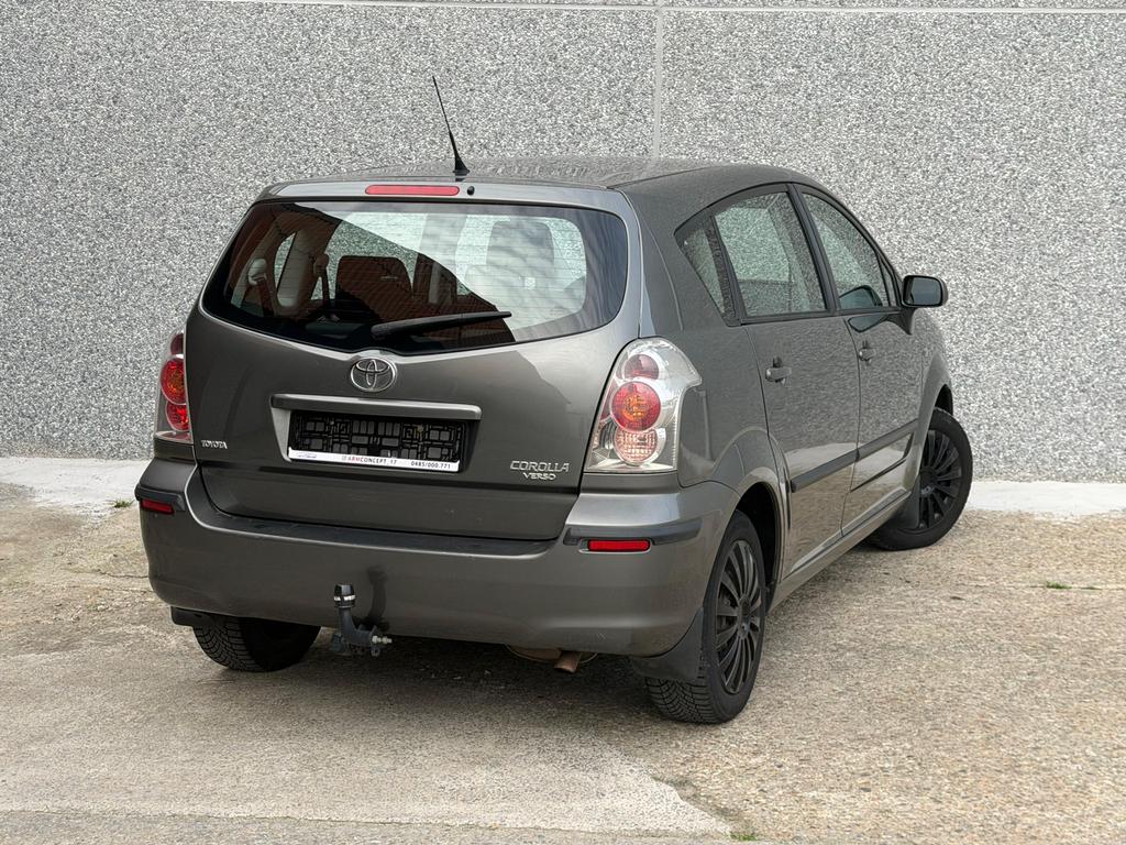 Toyota Corolla Verso 1.8 Essence 7 places AUTOMATIQUE, Autos, Argent ou Gris, Achat, Entreprise, 5 portes
