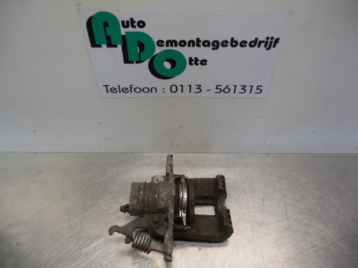 Remklauw (Tang) links-achter van een Chevrolet Corvette, Gebruikt, -, -, Ophalen of Verzenden