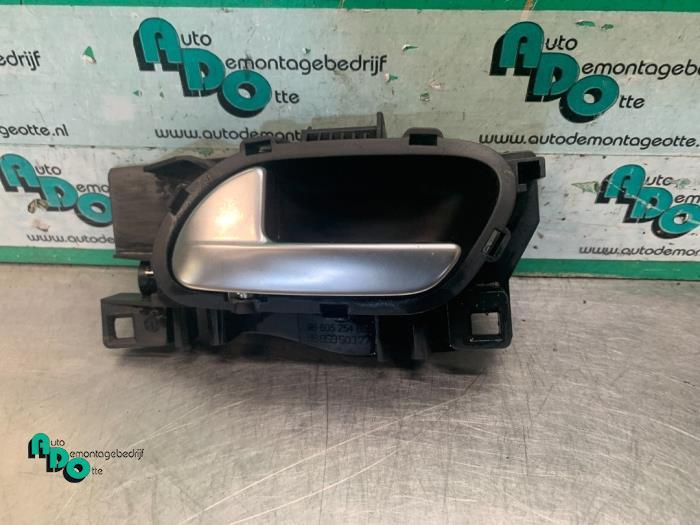 Portiergreep 4Deurs links-voor van een Citroen C4 (C4 10-), Gebruikt, -, Ophalen of Verzenden, -