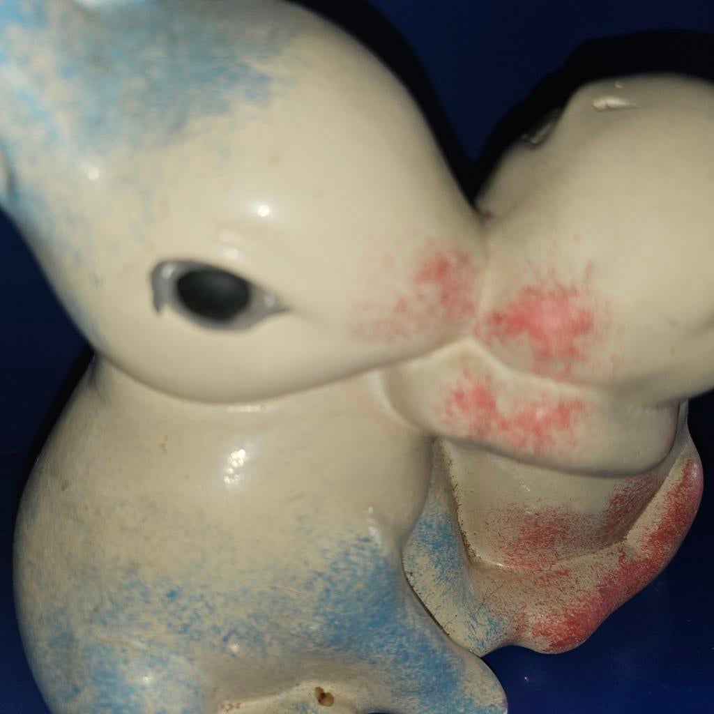 Sculptures de lapins de R. Scali, couple de tons pastels, Enlèvement ou Envoi