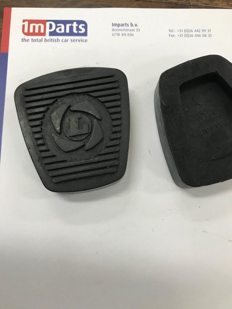 Nieuw pedaal rubber voor uw TRIUMPH Spitfire en TR7, Autos : Pièces & Accessoires, Autres pièces automobiles, Neuf, -, Autres marques automobiles