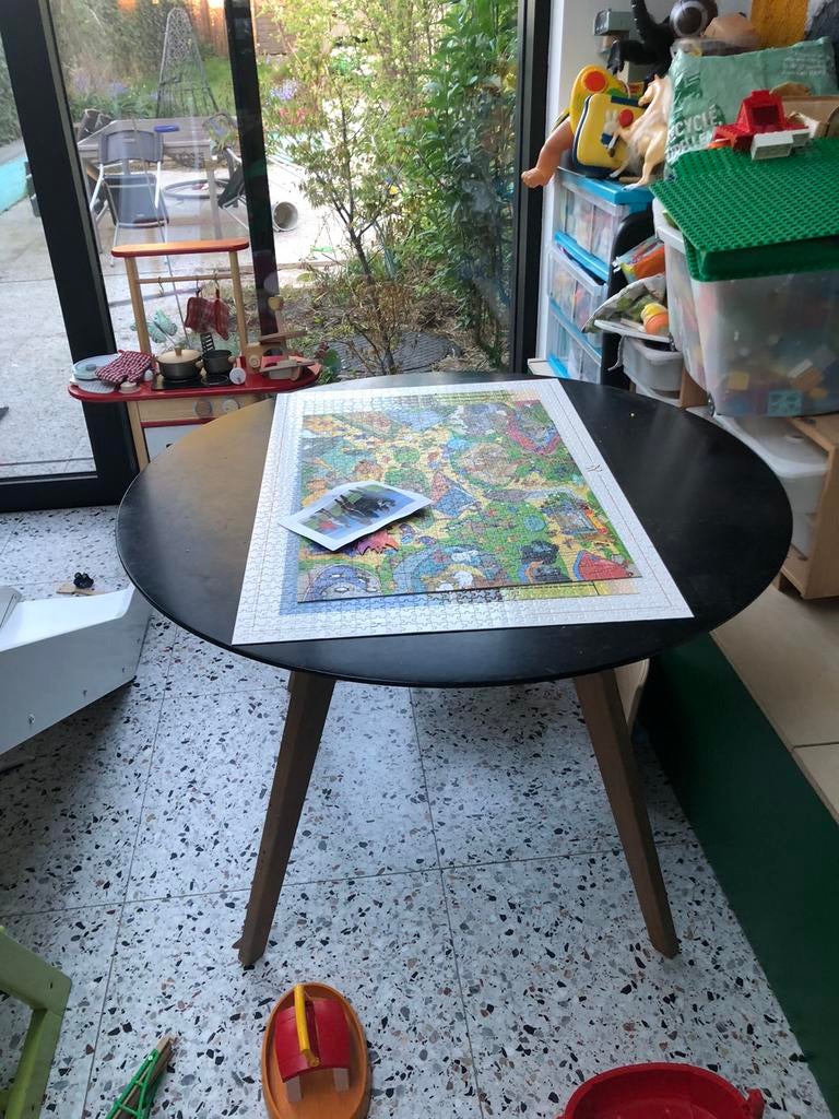 Ronde zwarte tafel te koop, Huis en Inrichting, Ophalen, Gebruikt, Rond, Vier personen