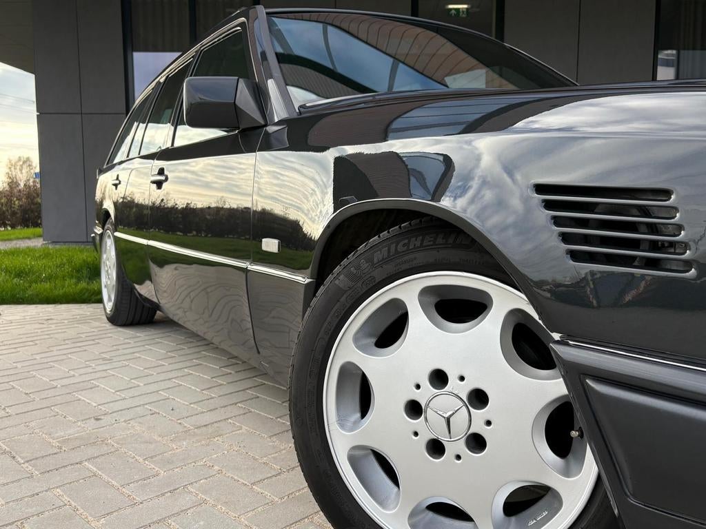 ✅ Mercedes w124 e250 td s124 showroom staat!!  🇳🇱, Auto's, Automaat, Cruise Control, Diesel, Particulier