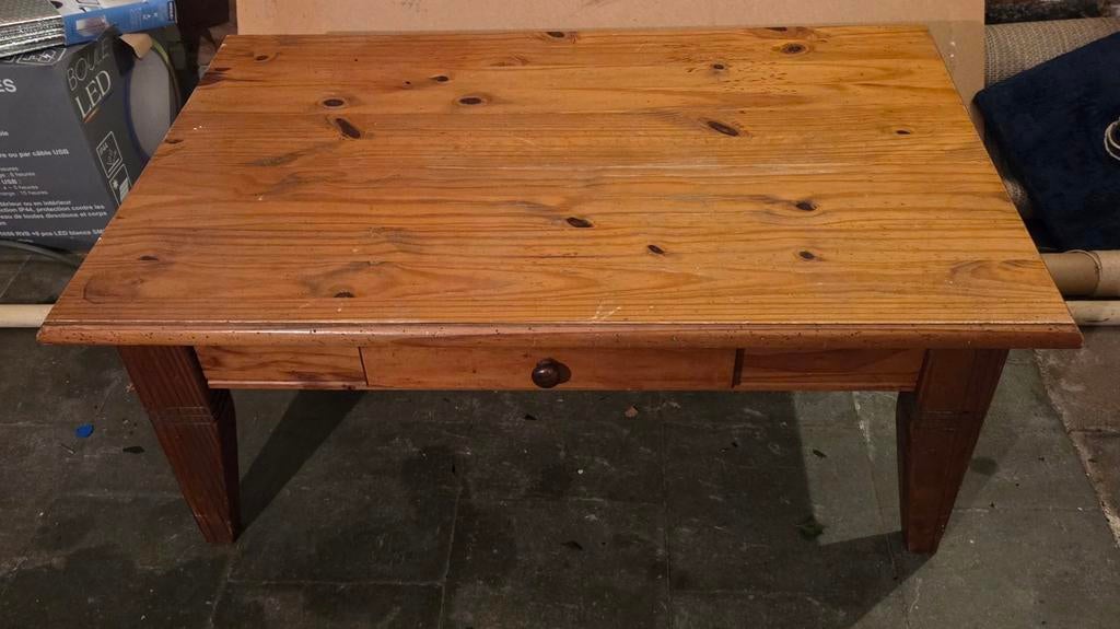 Table de salon en bois massif, 100 à 150 cm, Moins de 50 cm, Enlèvement, Utilisé