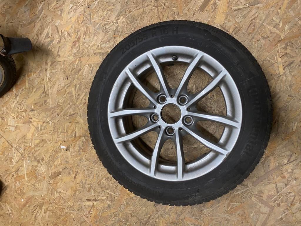 Roue bmw série 1 avec capteur de pression, Pneus et Jantes, 16 pouces, Véhicule de tourisme, Pneus été