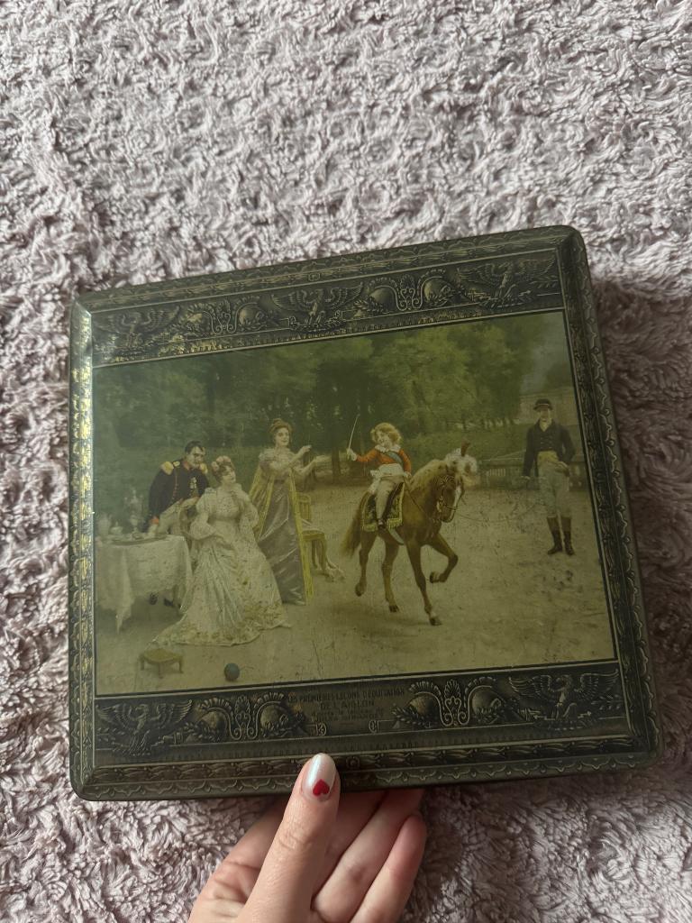 Antieken blikken doos Jules girardet, Verzamelen, Ophalen of Verzenden