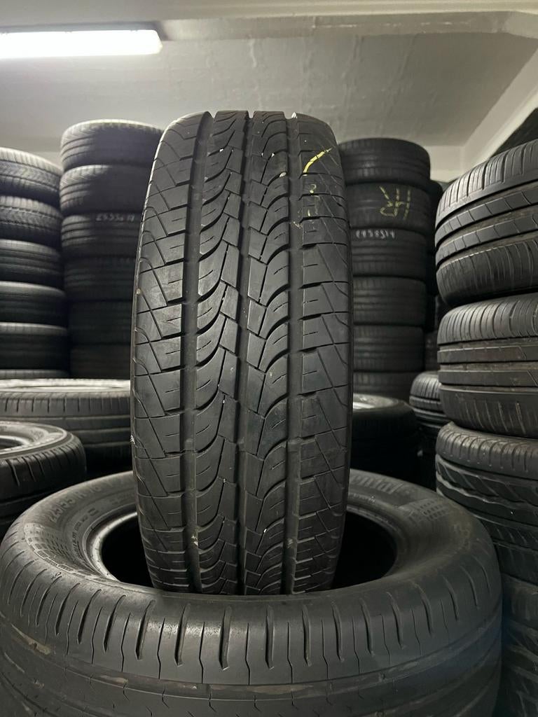 20565r15C 205 65 r15C semperit Dunlop leasing presque nouvea, Autos : Pièces & Accessoires, Autres pièces automobiles, Enlèvement ou Envoi