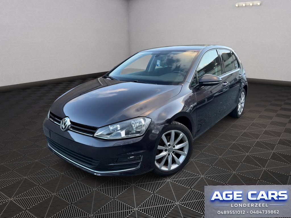 Volkswagen golf 7, 1.4 TSI 125pk Automaat, Auto's, Automaat, 4 cilinders, Zwart, 5 zetels