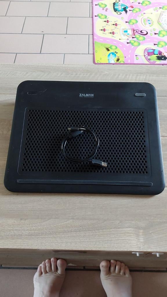 Zalman - laptop koeler inclusief 2,5 inch sata HDD mogelijk, Ophalen of Verzenden