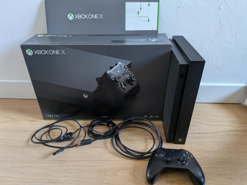 Xbox One X 1TB + Controller | Met Doos / Avec Boîte | 4K HDR, Games en Spelcomputers, Ophalen of Verzenden, Xbox One
