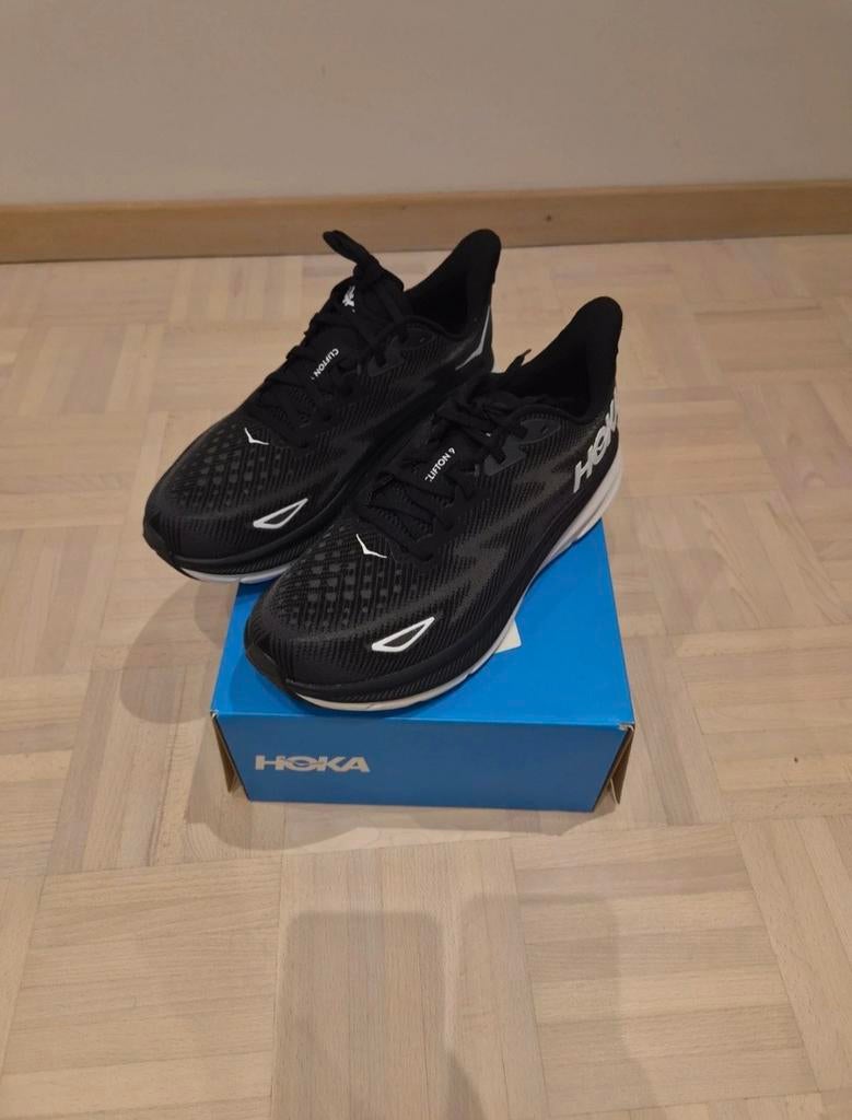Hoka clifton 9 NIEUW!, Sport en Fitness, Hardloopschoenen, Nieuw, Hardlopen, Ophalen