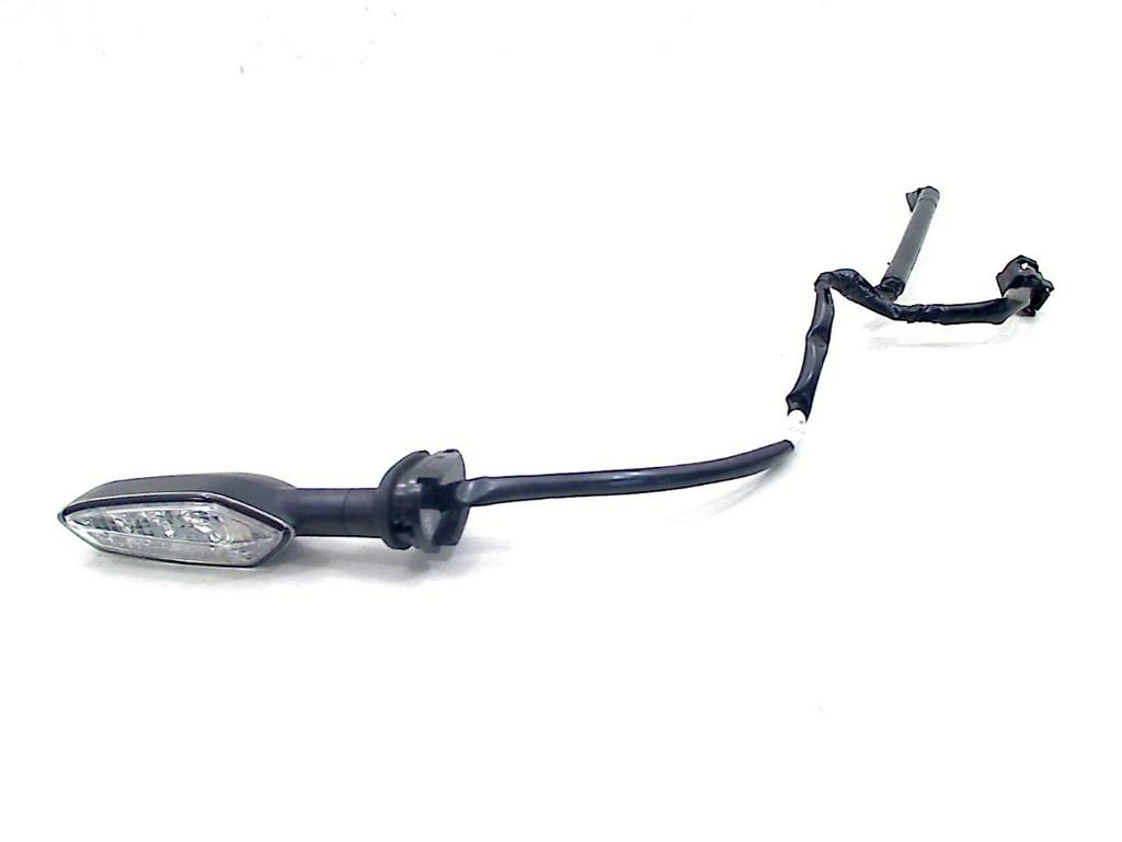 CLIGNOTANT Yamaha Niken GT 2021- (MXT850D) (01-2021/-), Dhr. S. di Majo, Utilisé, Info@cama-motorparts.nl, P.J. Troelstraweg 8 8
3144 CX  MAASSLUIS, NL