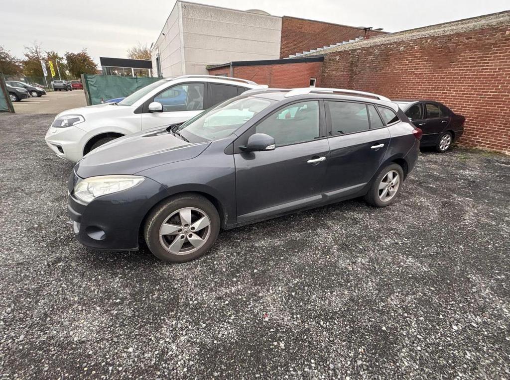 Renault megane 1.5 dci 195000 km‼️PRÉVOIR EMBRAYAGE‼️06/2010, Autos, Achat, Boîte manuelle, 5 portes, Capteur de stationnement