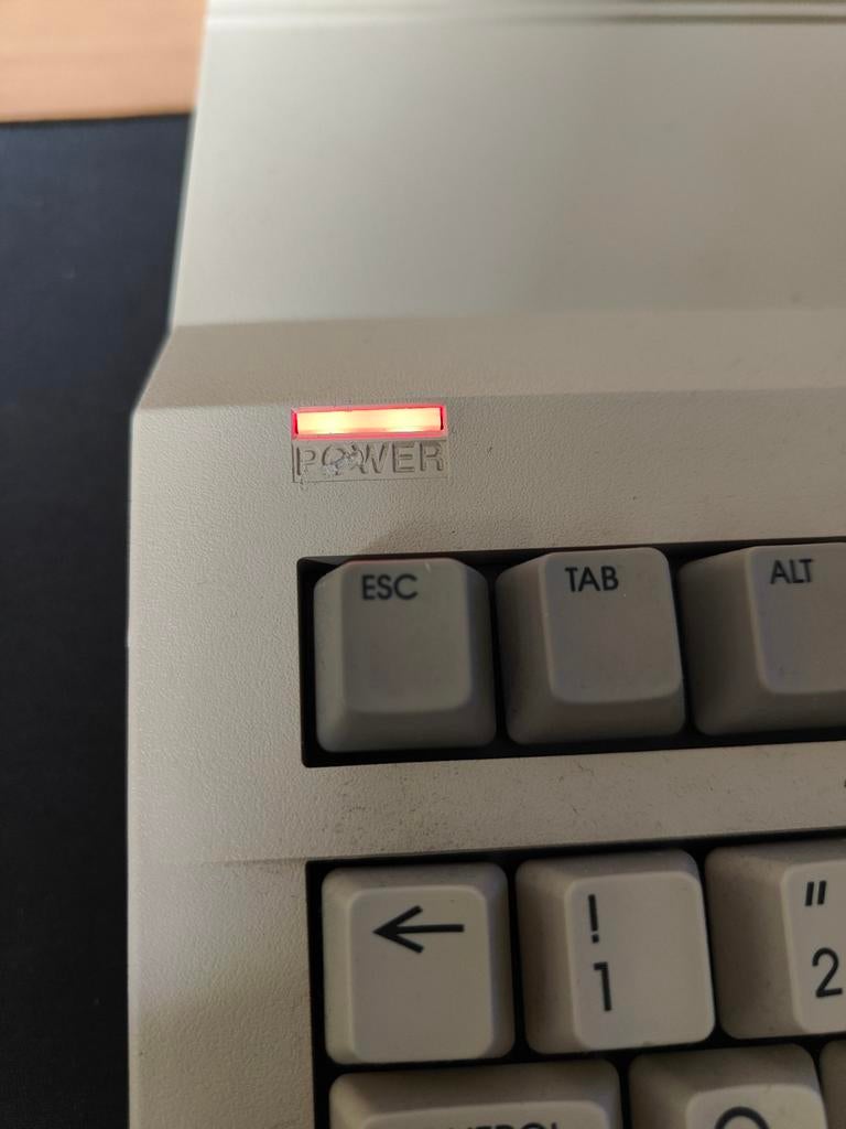 Commodore c128, Ophalen, Commodore