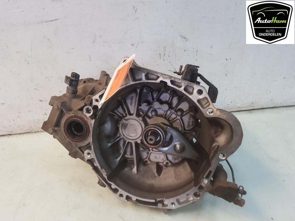 VERSNELLINGSBAK SCHAKEL Kia Cee'd Sporty Wagon (EDF), Auto-onderdelen, Dhr. J. Ham, Administratie@autoham.nl, Nijkerkerstraat 27a 27a
3821 CD  AMERSFOORT, NL