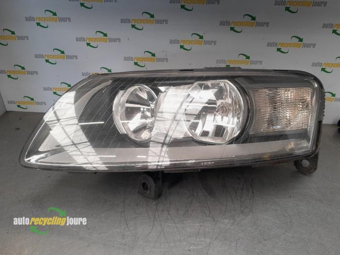 Phare gauche d'un Audi A6, Autos : Pièces & Accessoires, -, -, 3 mois de garantie, Audi