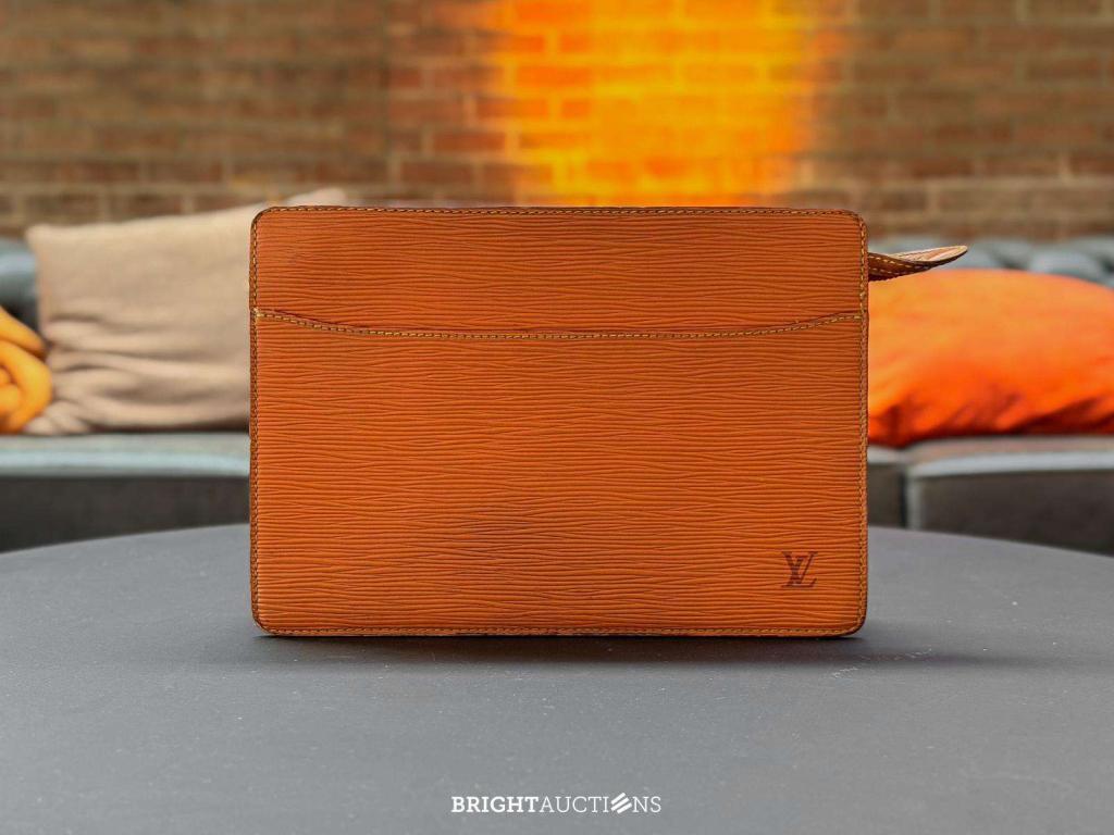 Louis Vuitton Pochette Homme Epi, Niet ingevuld, Autres couleurs, Enlèvement, Utilisé
