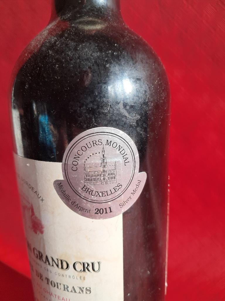 Saint Emilion grand cru, Collections, Neuf, Pleine, Enlèvement, Vin rouge