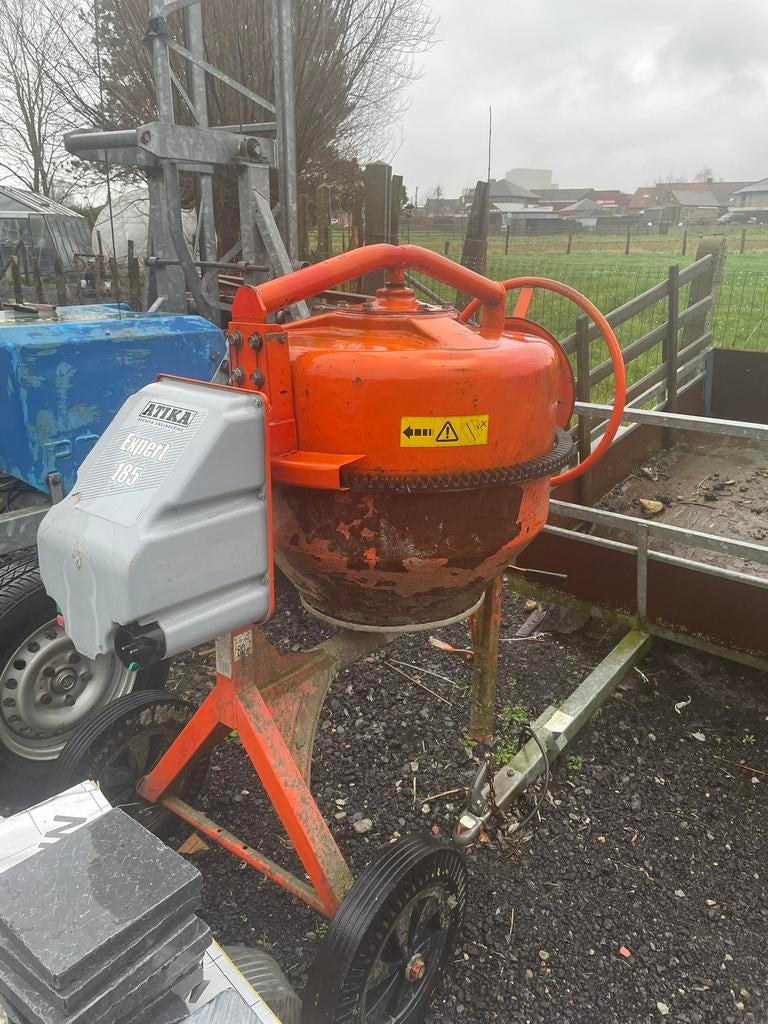 Betonmolen Atika 185 l, Ophalen, Gebruikt