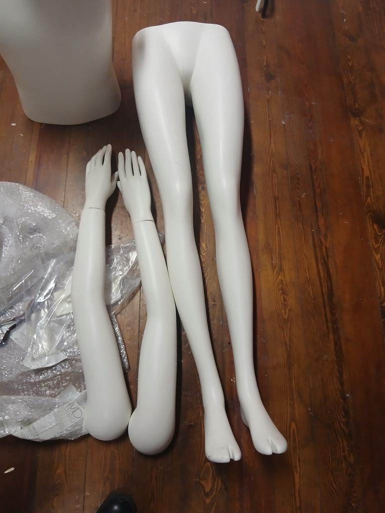 Mannequin, Kleding | Dames, Leggings, Maillots en Panty's, Ophalen of Verzenden