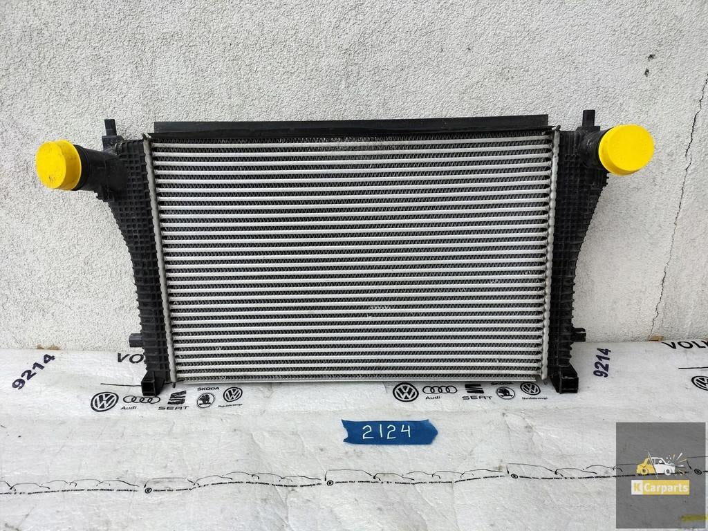 5Q0145803AD, VW SKODA AUDI 5Q0145803AD INTERCOOLER, AUDI AG, Auto-Union-Strasse 1
85045  Ingolstadt, DE, Audi, Utilisé