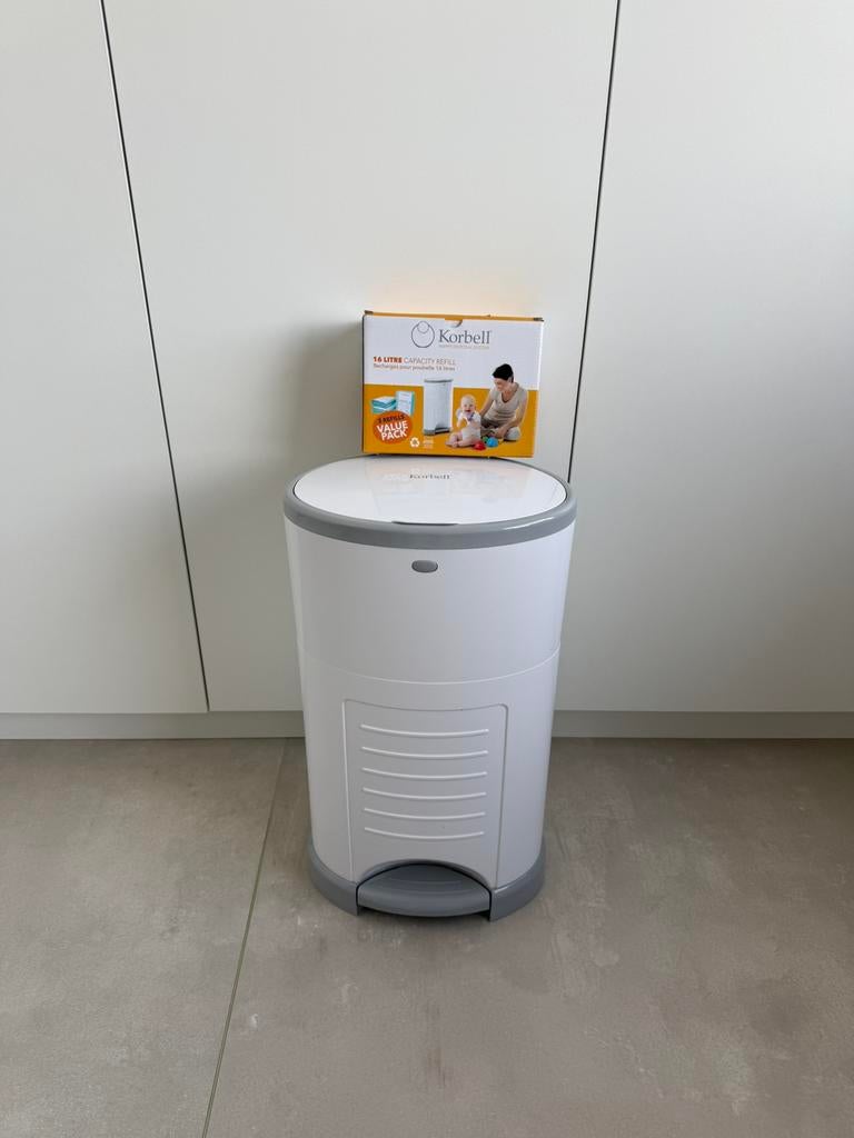Korbell luieremmer 16L + navullingen (value pack) – geurvrij, Kinderen en Baby's, Ophalen, Zo goed als nieuw, Luieremmer