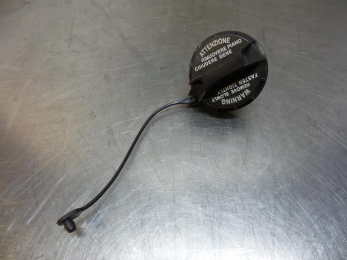 Tankdop van een Hyundai Matrix (Matrix 02-) (SJ), Auto-onderdelen, Overige Auto-onderdelen, Hyundai, Gebruikt, Ophalen of Verzenden