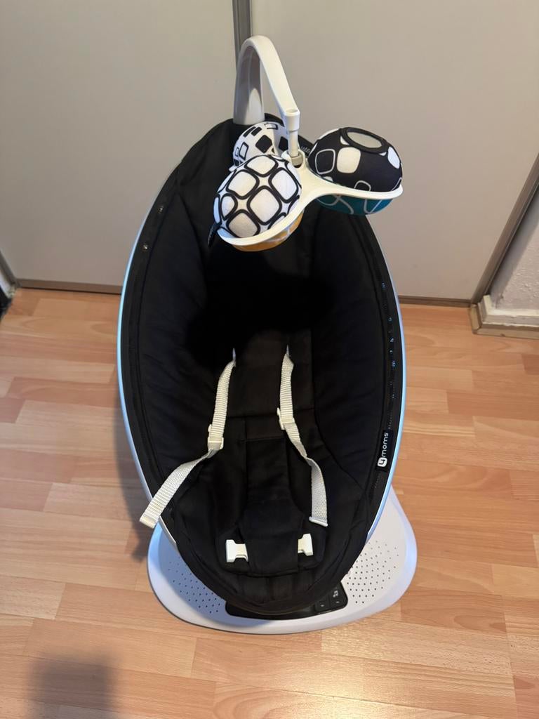4Moms MamaRoo 4 BLACK, Kinderen en Baby's, Ophalen, Zo goed als nieuw