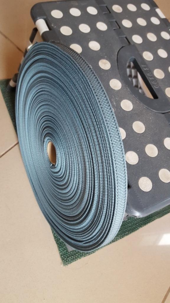 overschot van rolluiklint 14 mm van het originele sterkere, Ophalen of Verzenden, Nieuw, Bruin