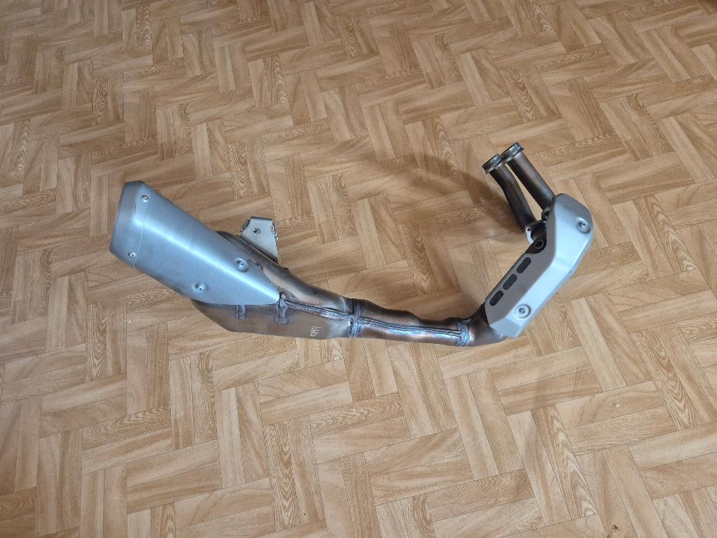 Yamaha MT 07 originele uitlaat, Motoren, Ophalen, Nieuw