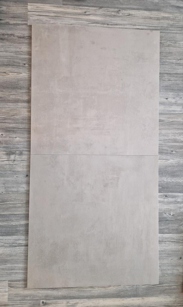 Nieuwe Tegels 86.40 m2 en plinten van Atlas Concorde, Doe-het-zelf en Bouw, Tegels, Ophalen