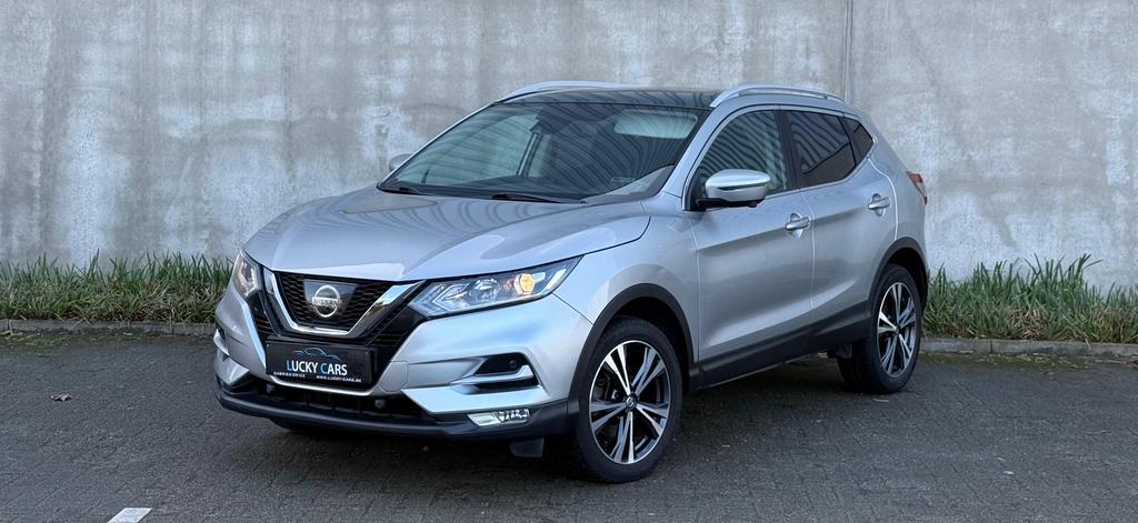 Nissan Qashqai 2017 Essence en très bon état + inspection, Autos, Argent ou Gris, Achat, Euro 6, Entreprise