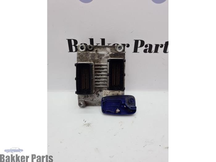 Ordinateur gestion moteur d'un Fiat Stilo, -, -, 3 mois de garantie, Utilisé
