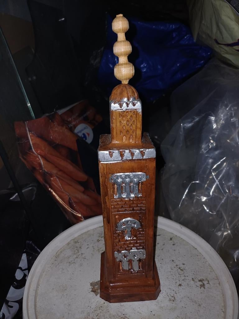 Statuette minaret, Maison & Meubles, Enlèvement